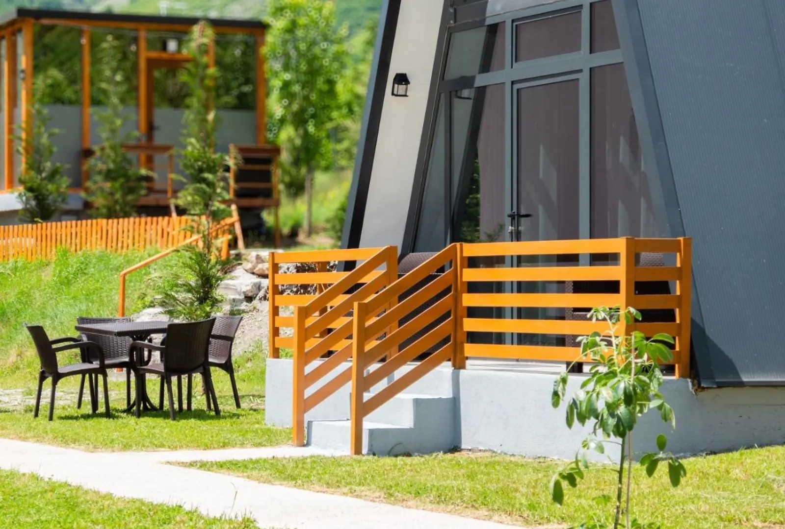Arditi'S Chalets Boge