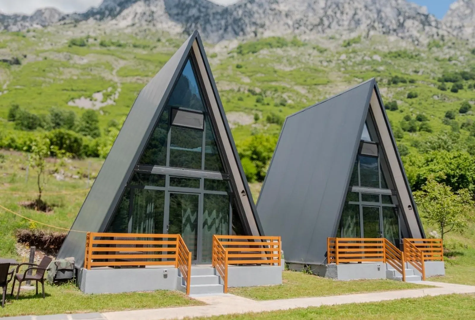 Arditi'S Chalets Boge 0*,